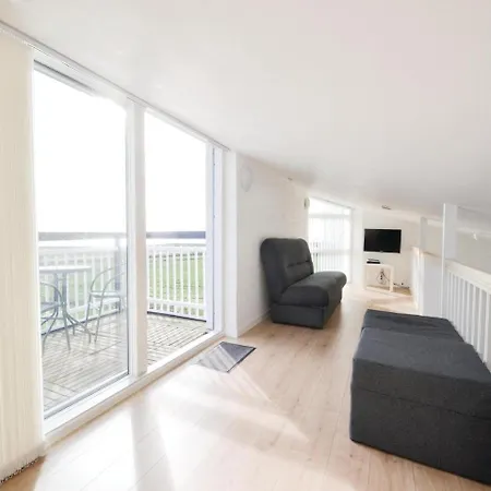Four Bedroom Holiday In Dom wakacyjny Vesløs